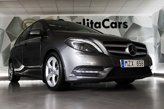 Mercedes-Benz B180 6 of 22