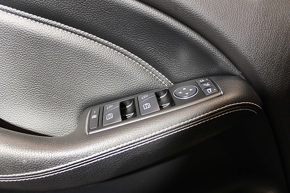 Mercedes-Benz B180 20 of 22