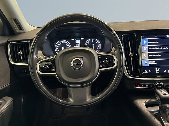 Volvo S90 9 of 18