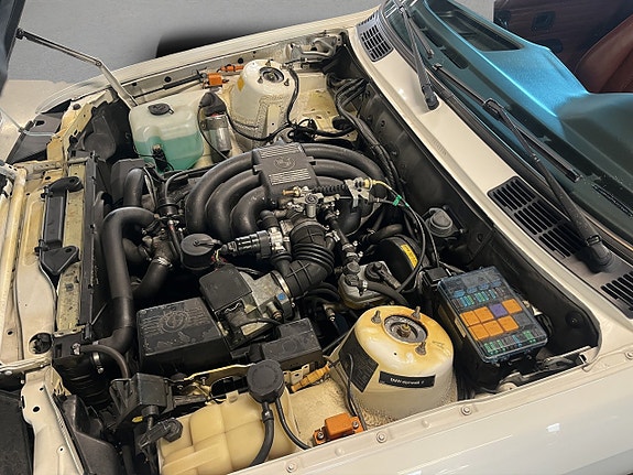 BMW 325i 18 of 21