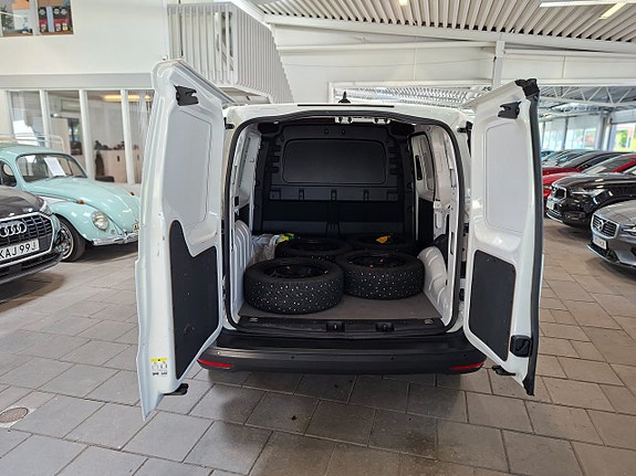 Volkswagen Caddy 11 of 21