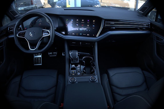 Volkswagen Touareg 23 of 24