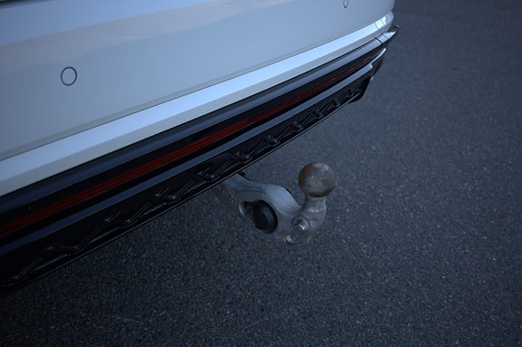 Volkswagen Touareg 24 of 24