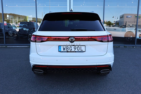 Volkswagen Touareg 7 of 24