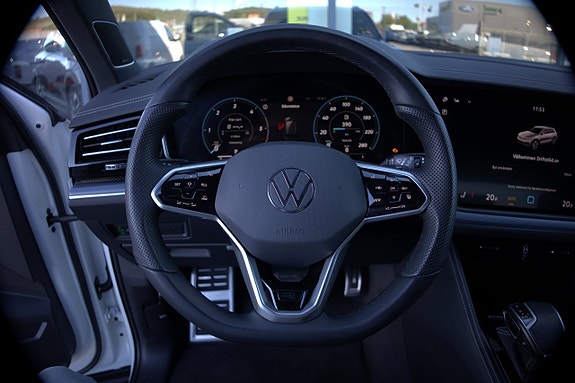 Volkswagen Touareg 14 of 24
