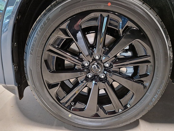 Mazda CX-60 9 of 12