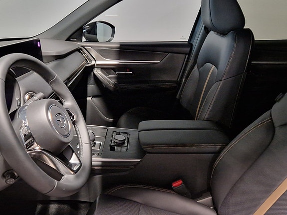 Mazda CX-60 6 of 12