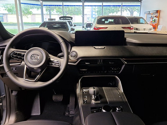Mazda CX-60 7 of 12