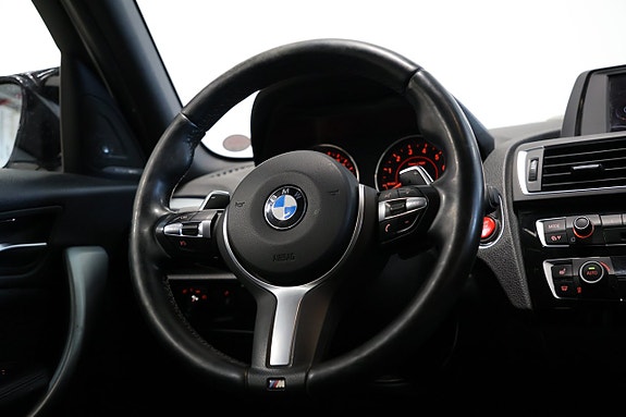BMW M135i 14 of 24