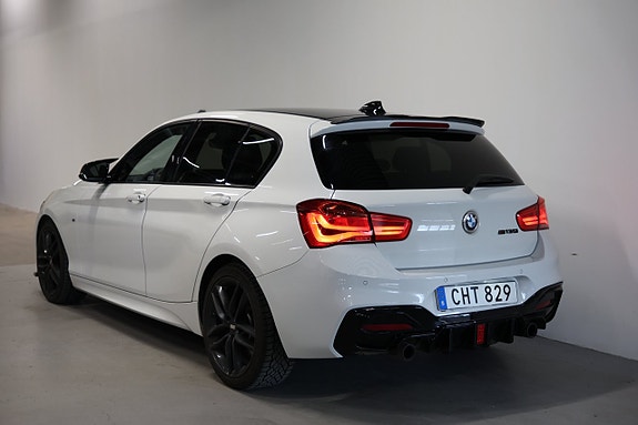BMW M135i 7 of 24