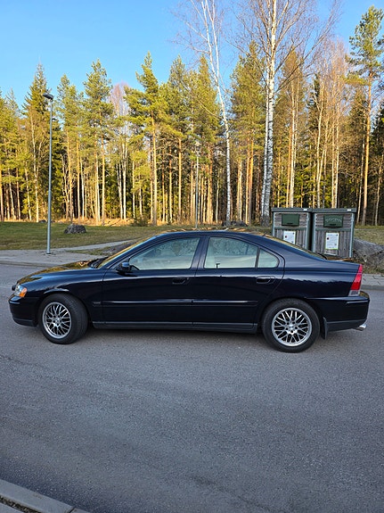 Volvo S60 5 of 5