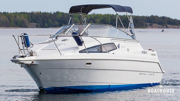 Bayliner Ciera 2655 | Volvo Penta V8-300 C-K 2 of 5
