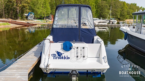 Bayliner Ciera 2655 | Volvo Penta V8-300 C-K 20 of 30