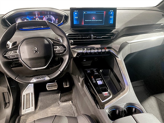 Peugeot 5008 6 of 16