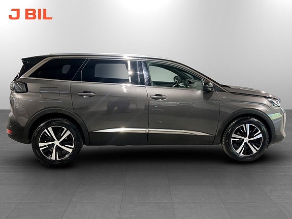 Peugeot 5008 14 of 16