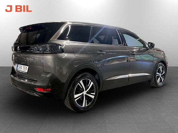 Peugeot 5008 4 of 5