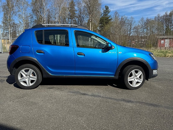 Dacia Sandero Stepway 4 of 5