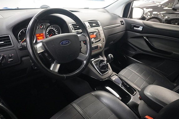 Ford Kuga 2 of 5
