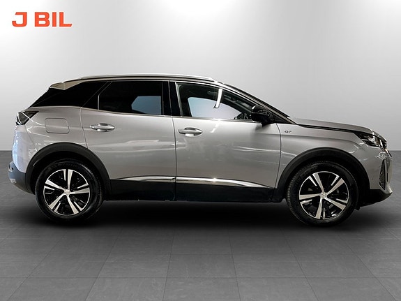 Peugeot 3008 13 of 15
