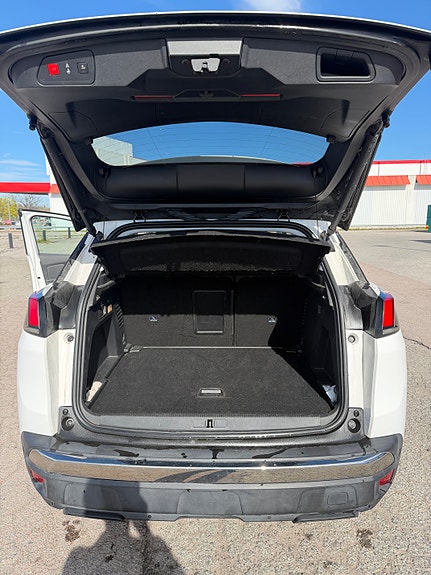 Peugeot 3008 5 of 5