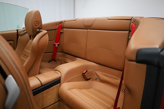 Ferrari California 17 of 30