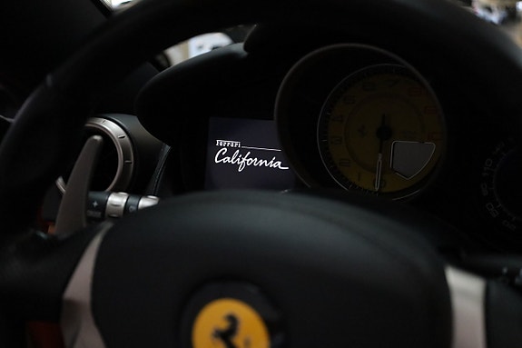 Ferrari California 24 of 30