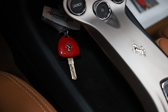 Ferrari California 25 of 30