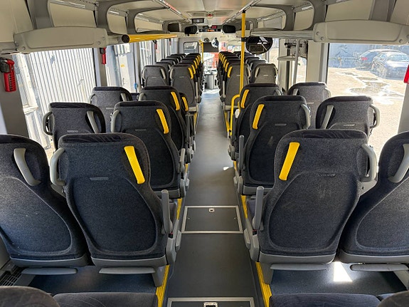Volvo 8900 – 13 m – 5 bussar tillgängliga! 9 of 12