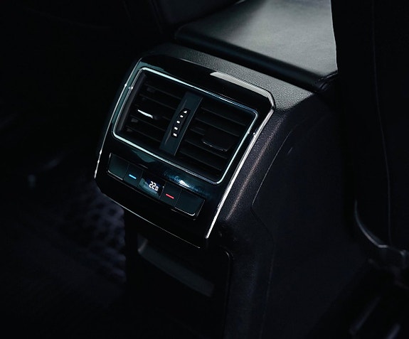 Skoda Superb 8 of 23