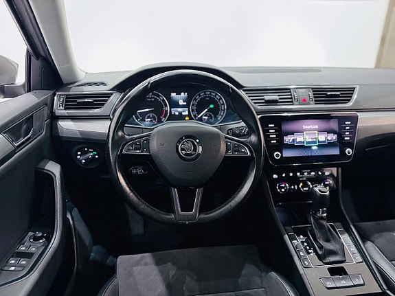 Skoda Superb 22 of 23