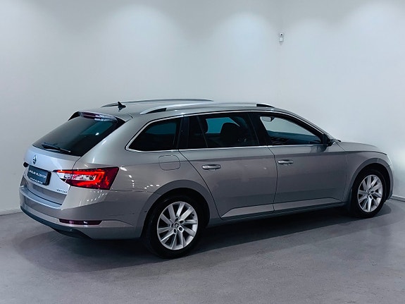 Skoda Superb 23 of 23