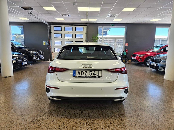 Audi A3 5 of 18