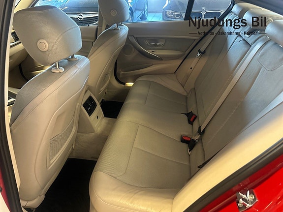 BMW 320d 7 of 11