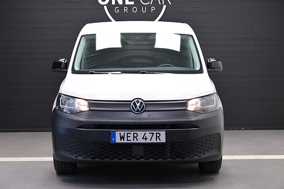 Volkswagen Caddy Maxi 2 of 5