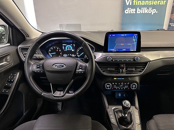 Ford Focus 18 of 30