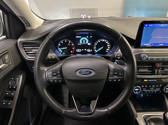Ford Focus 9 of 30