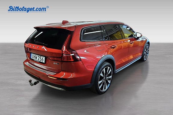 Volvo V60 Cross Country 5 of 5
