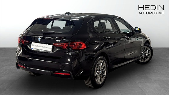 BMW 120 2 of 12