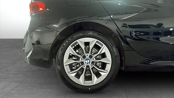BMW 120 9 of 12