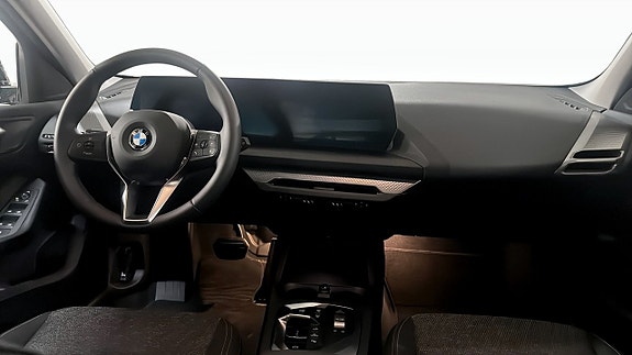 BMW 120 4 of 12