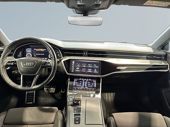 Audi A7 8 of 22