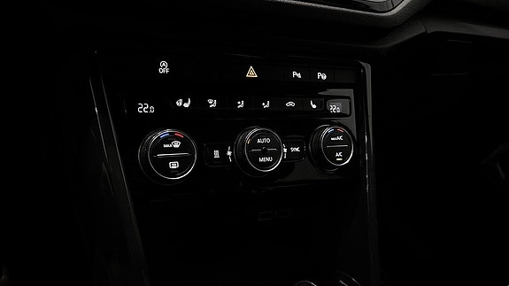 Volkswagen T-Roc 14 of 18