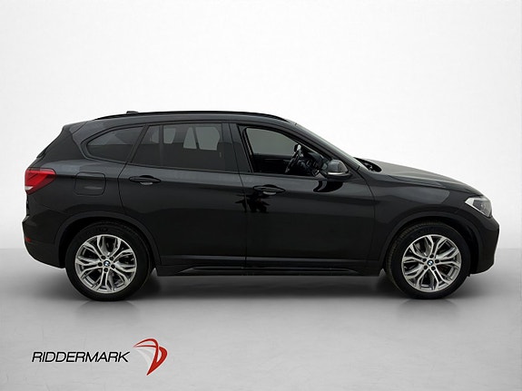 BMW X1 4 of 5