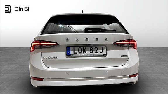 Skoda Octavia 4 of 5