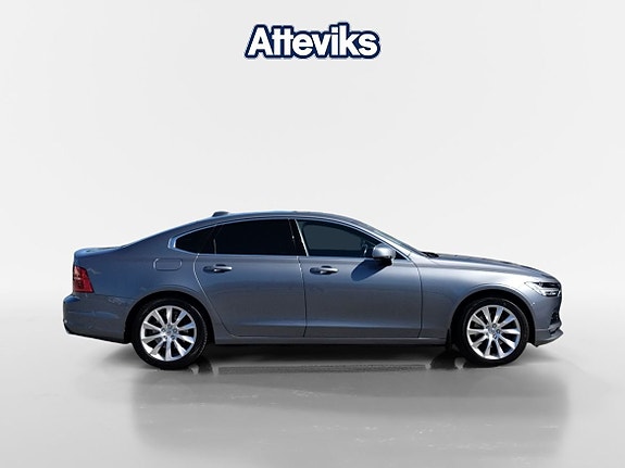 Volvo S90 2 of 21