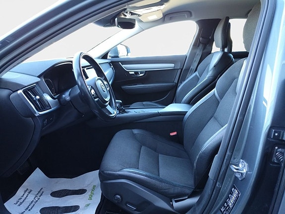 Volvo S90 9 of 21