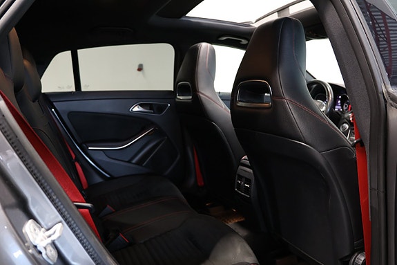 Mercedes-Benz AMG GT Black Series 12 of 27