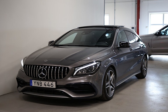 Mercedes-Benz AMG GT Black Series 4 of 5