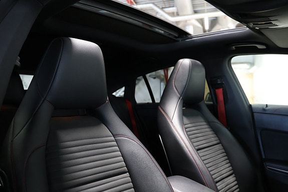 Mercedes-Benz AMG GT Black Series 11 of 27