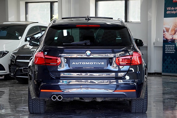 BMW 335d 2 of 5